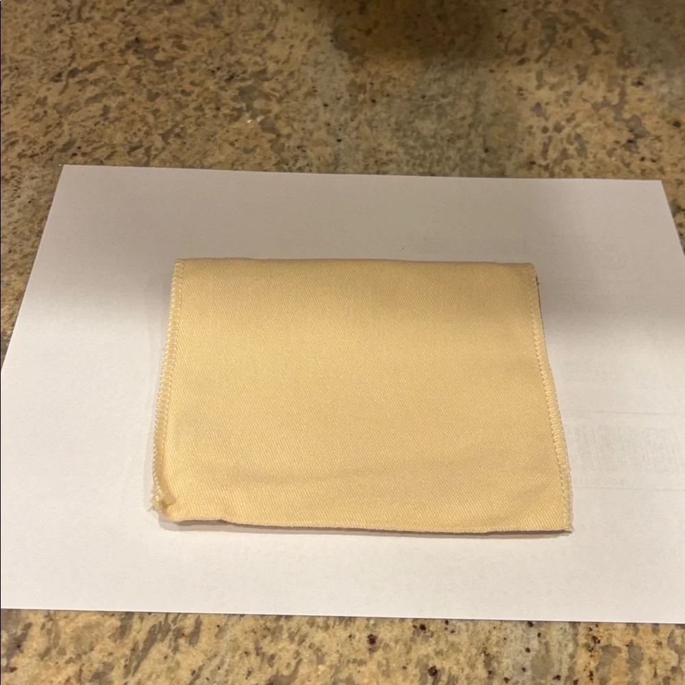 Louis Vuitton Beige Foldable dust bag